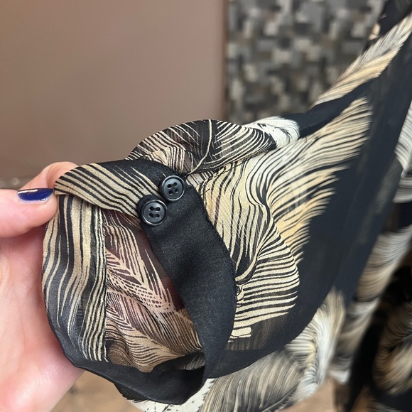 Diane Von Furstenberg silk dress size 8 - Picture 7 of 7